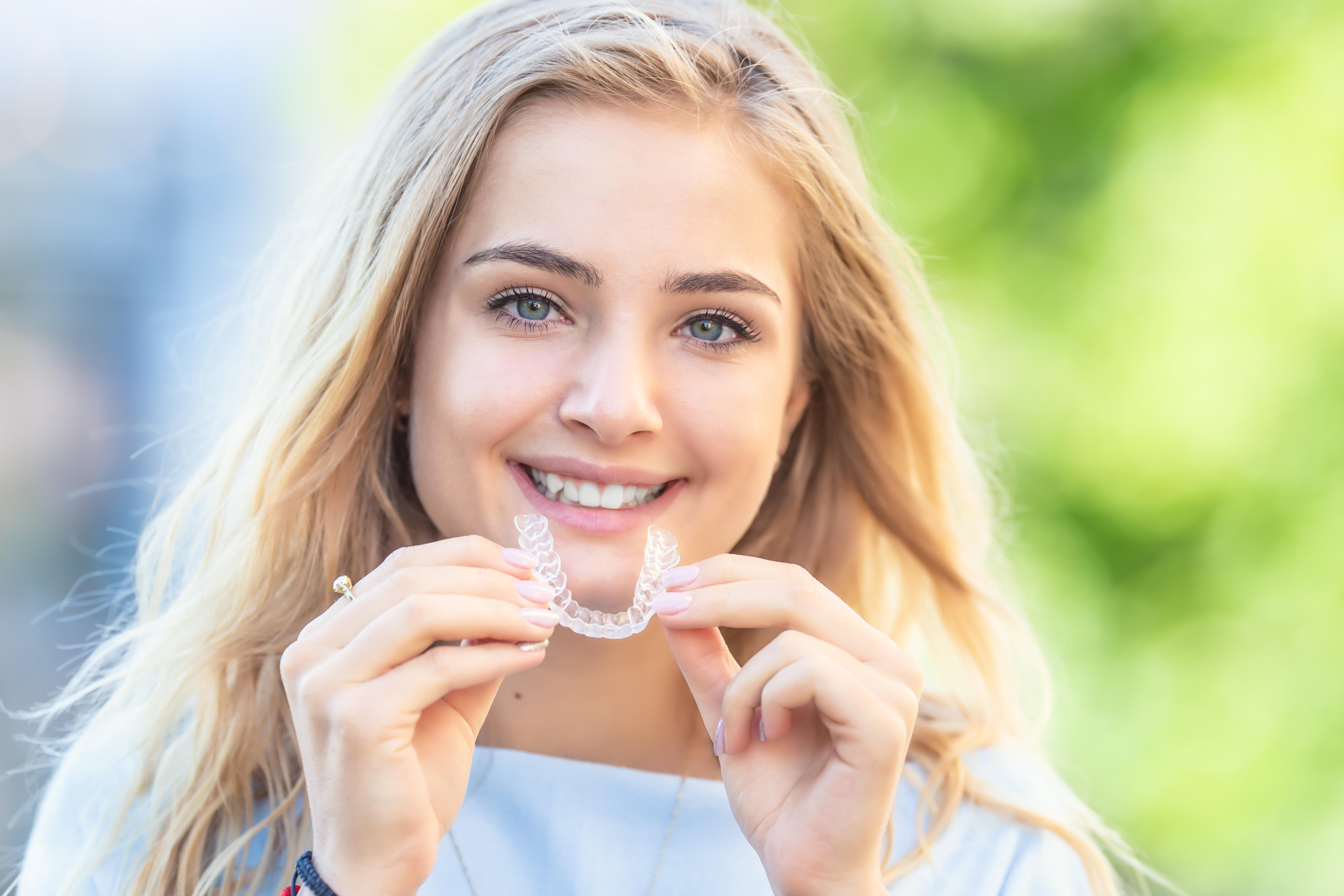 Smile Direct Club offered teeth aligners for about £1,800 without the need to visit a dentist