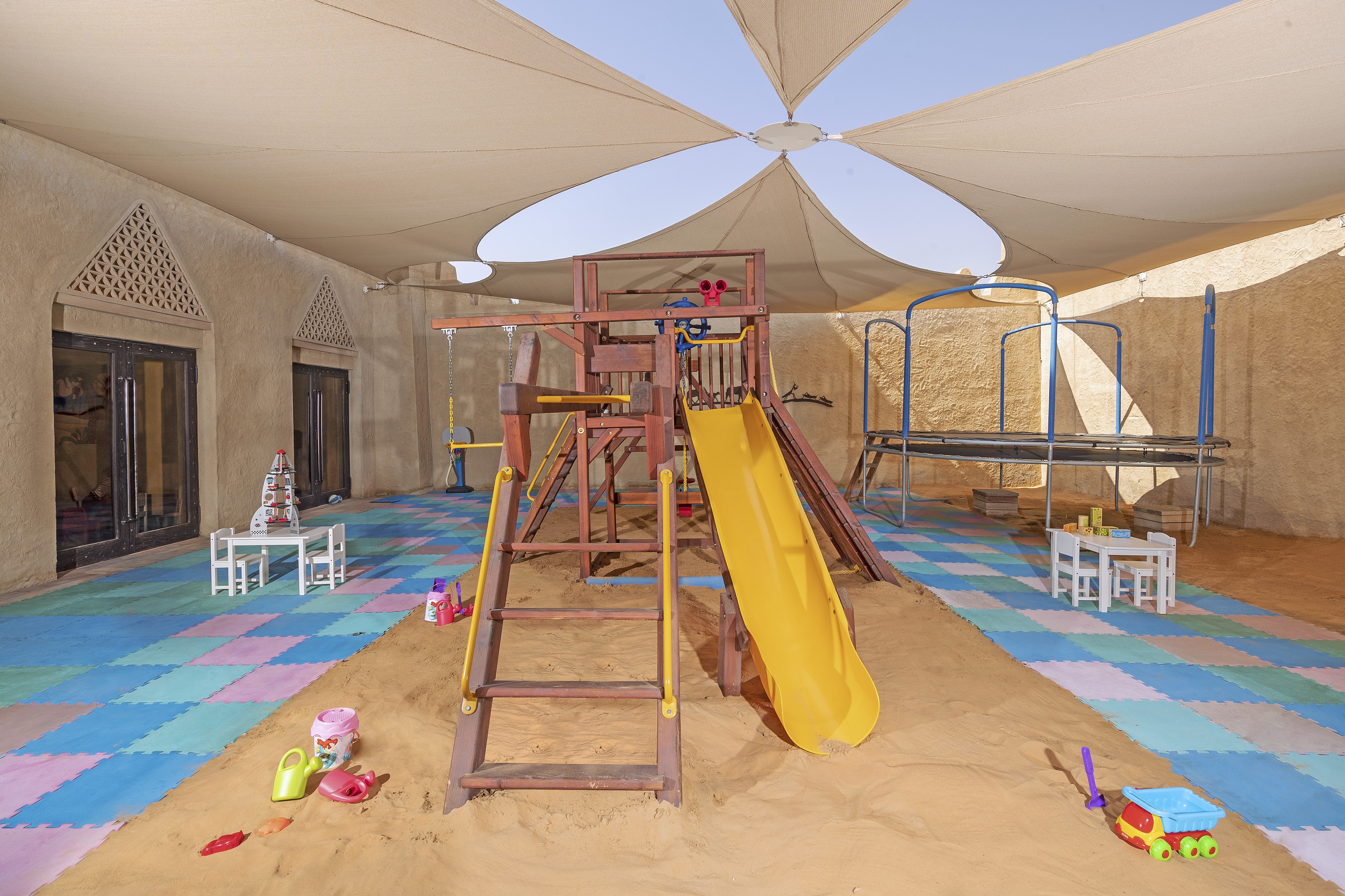 Had too much of the sun? Why not play in the sand under shelter at Qasr Al Sarab Desert Resort’s kids’ club